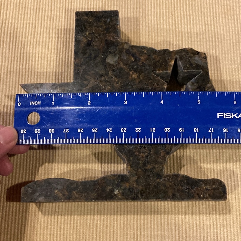 Granite Texas - Cut with Water Jet - Picture 9 of 11